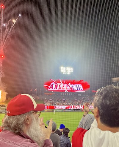 大谷翔平エンジェルス花火 大谷翔平エンジェルス花火 Angels Stadium